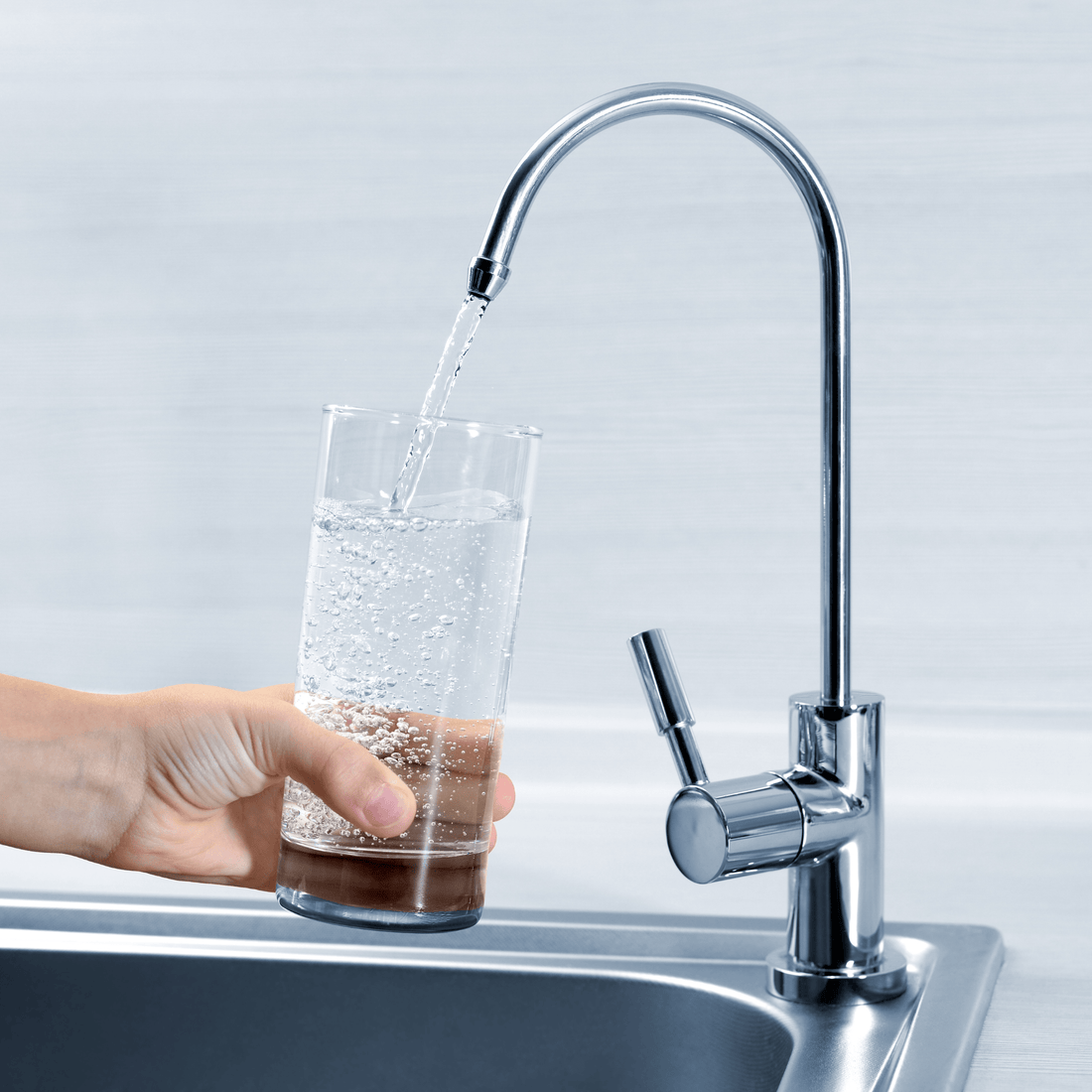 L'eau du robinet, comment est-elle traitée ? D'où vient elle ? Comment la filtrer ? on vous dit tout ici ! - Arekusan